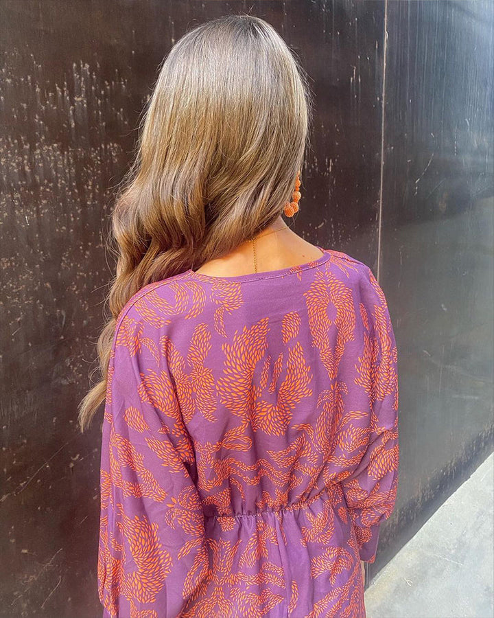 ALEXA | Twist Elegance Midi Dress