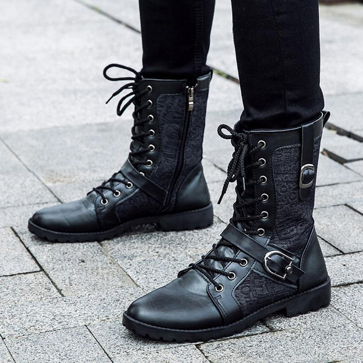 Men's lace-up boots with buckle closure